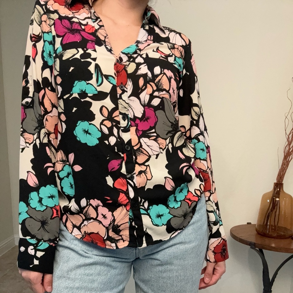 Colorful long sleeve shirt